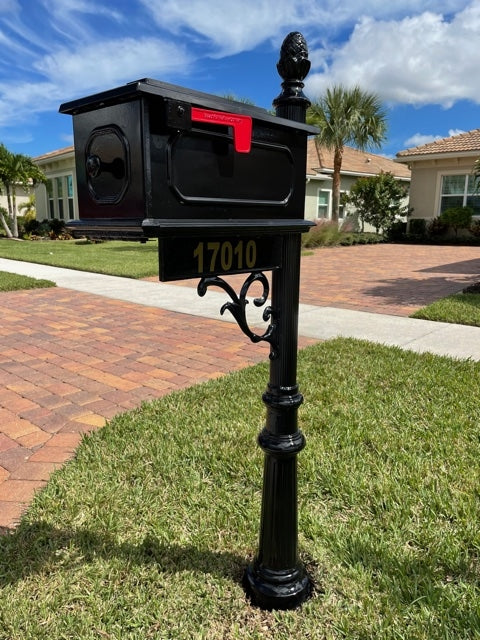 Kingston Sorrento Mailbox