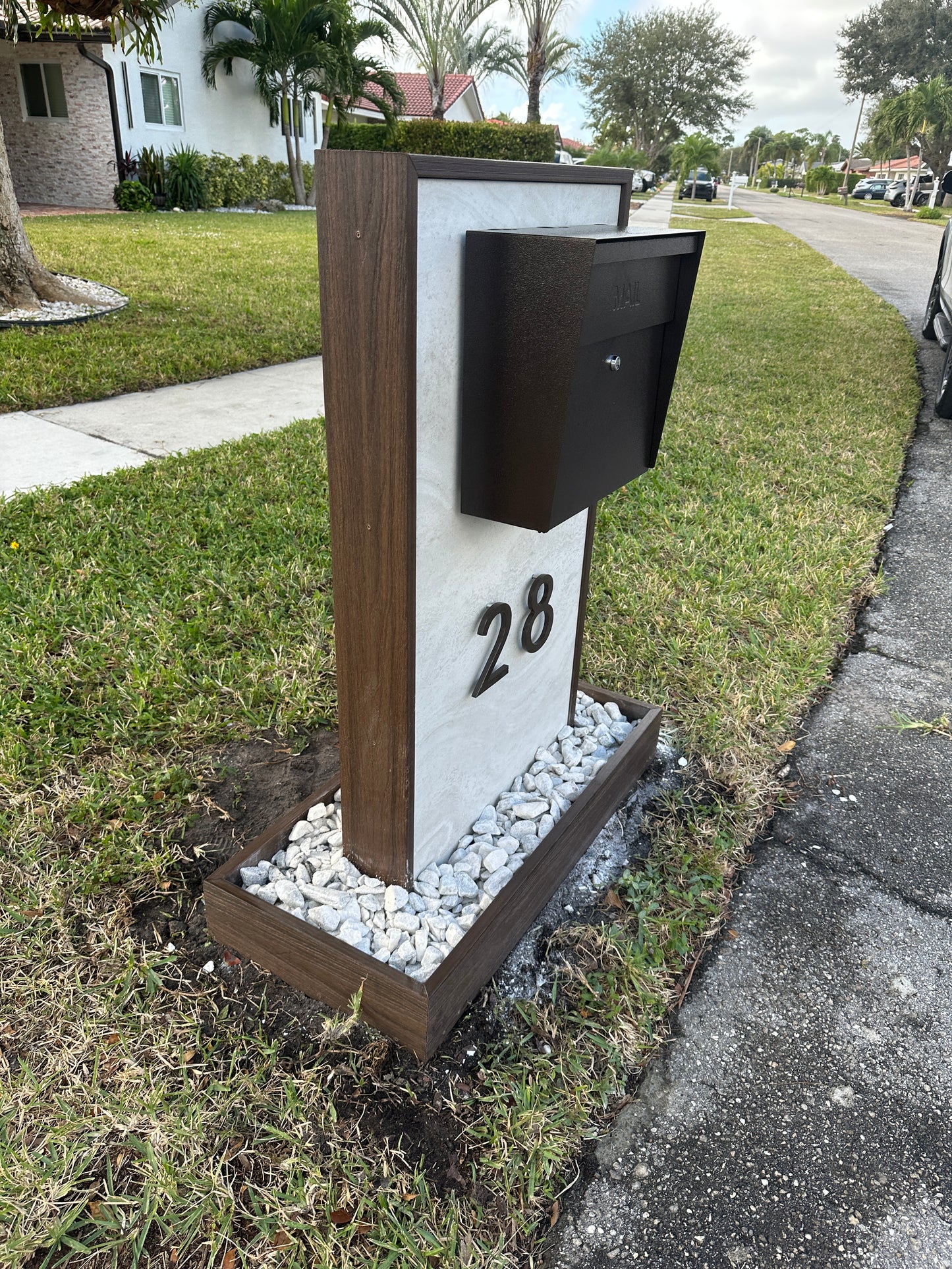 Mailbox Base Box