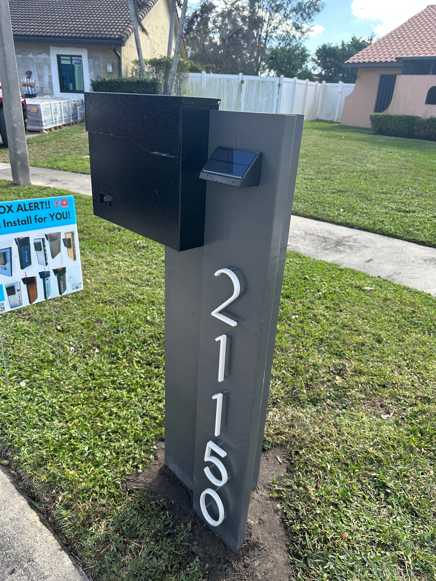 Offset Twins Mailbox