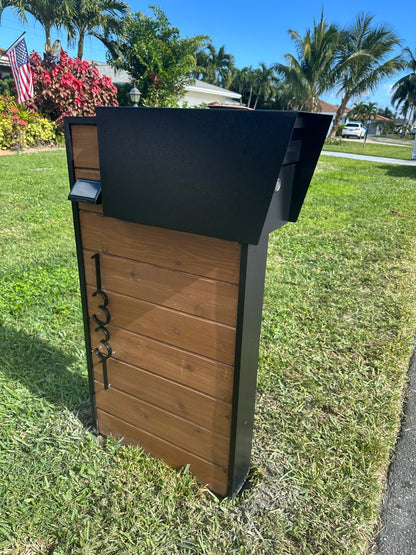 Stained Thumb Cedar