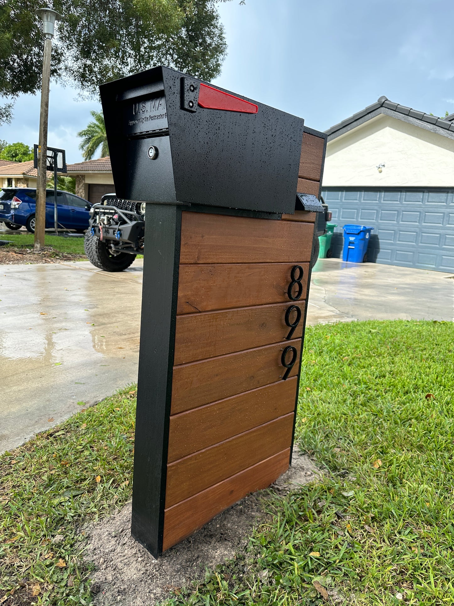 Stained Thumb Pine