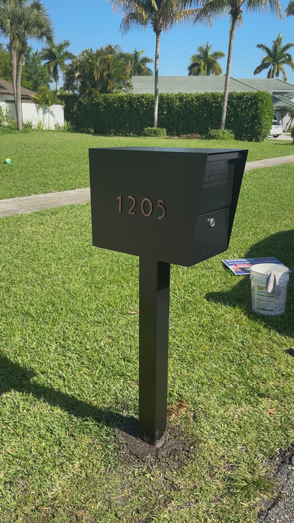 The Vault XL
